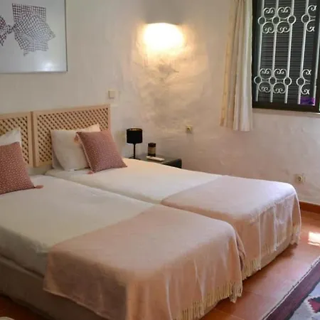 Pinhal- Beautiful Located In Quiet Area *