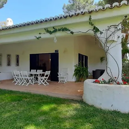 Pinhal- Beautiful Located In Quiet Area Holiday home *