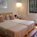 Pinhal- Beautiful Located In Quiet Area *