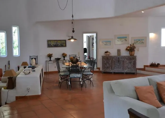 Pinhal- Beautiful Located In Quiet Area *