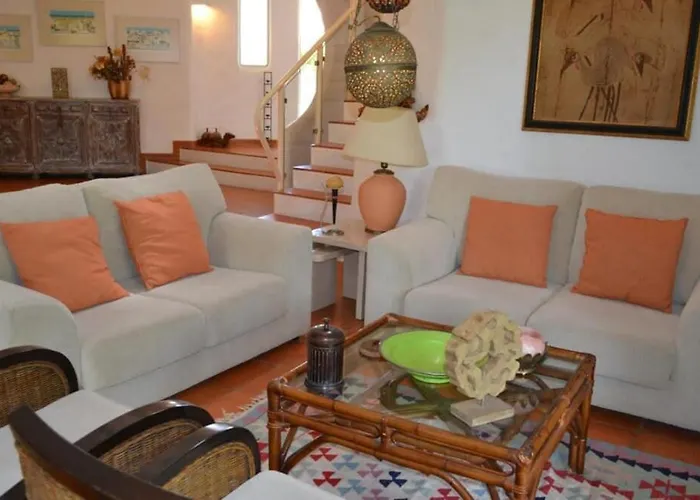 Pinhal- Beautiful Located In Quiet Area * Quarteira