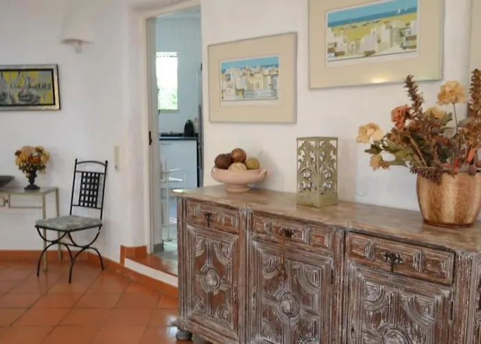 Ferienhaus Pinhal- Beautiful Located In Quiet Area Quarteira